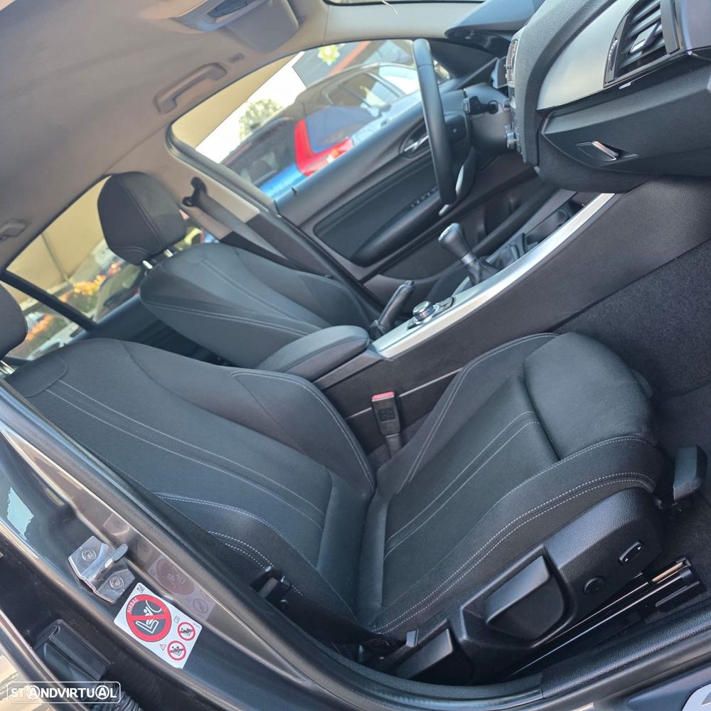 BMW 116 d Line Sport - 30