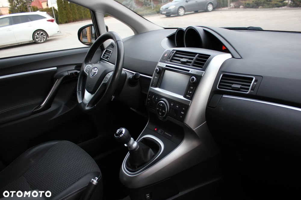 Toyota Verso 1.8 7-Sitzer Edition S - 13