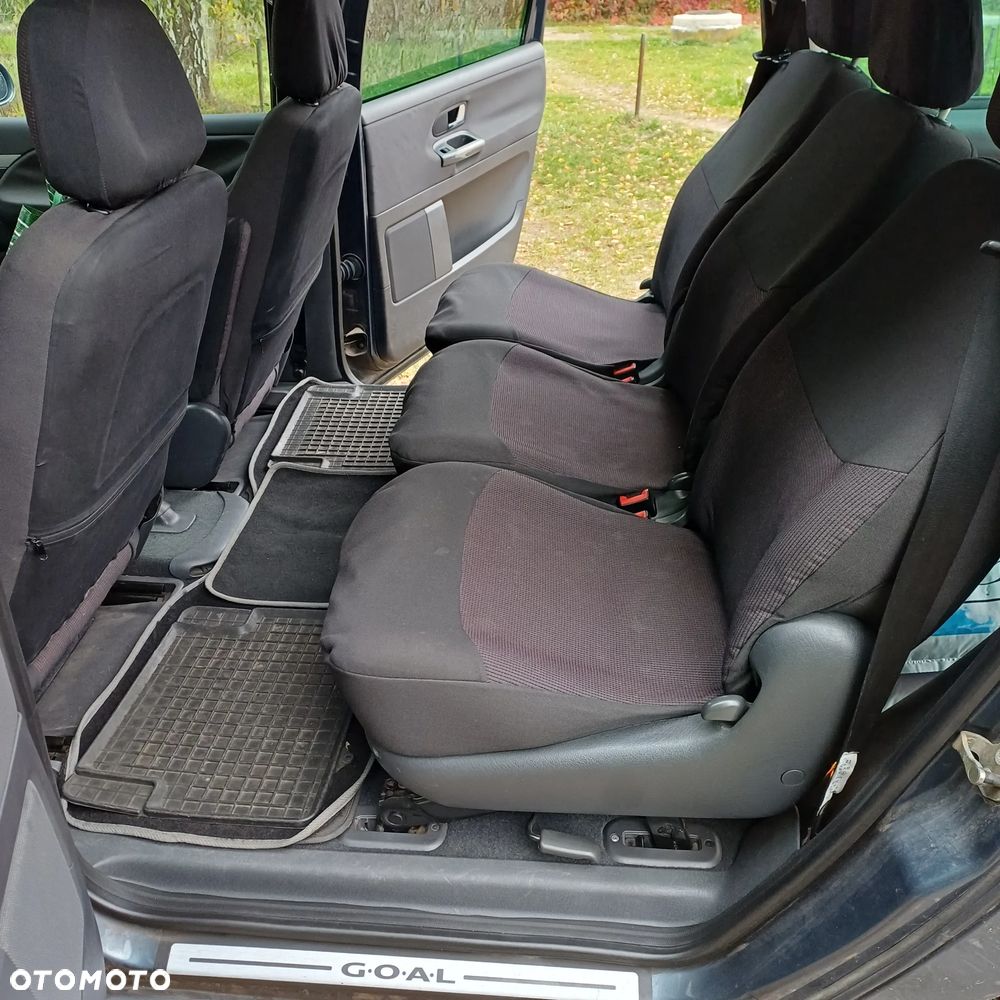 Volkswagen Sharan - 9