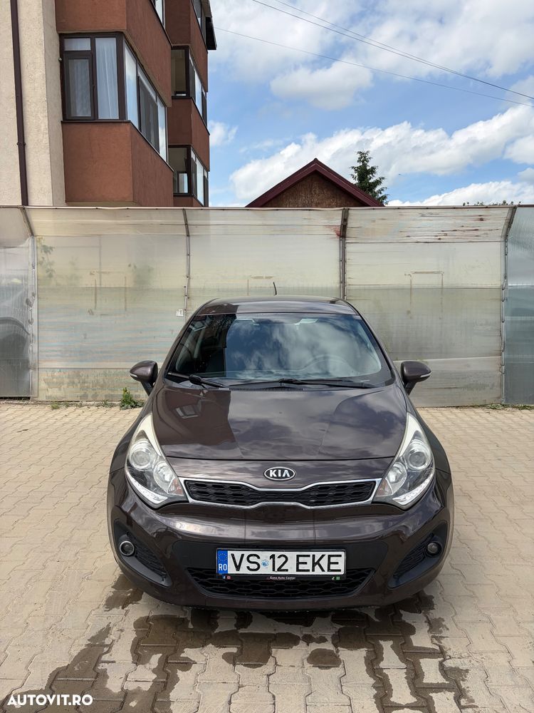 Kia Rio 1.4 DSL Comfort - 8