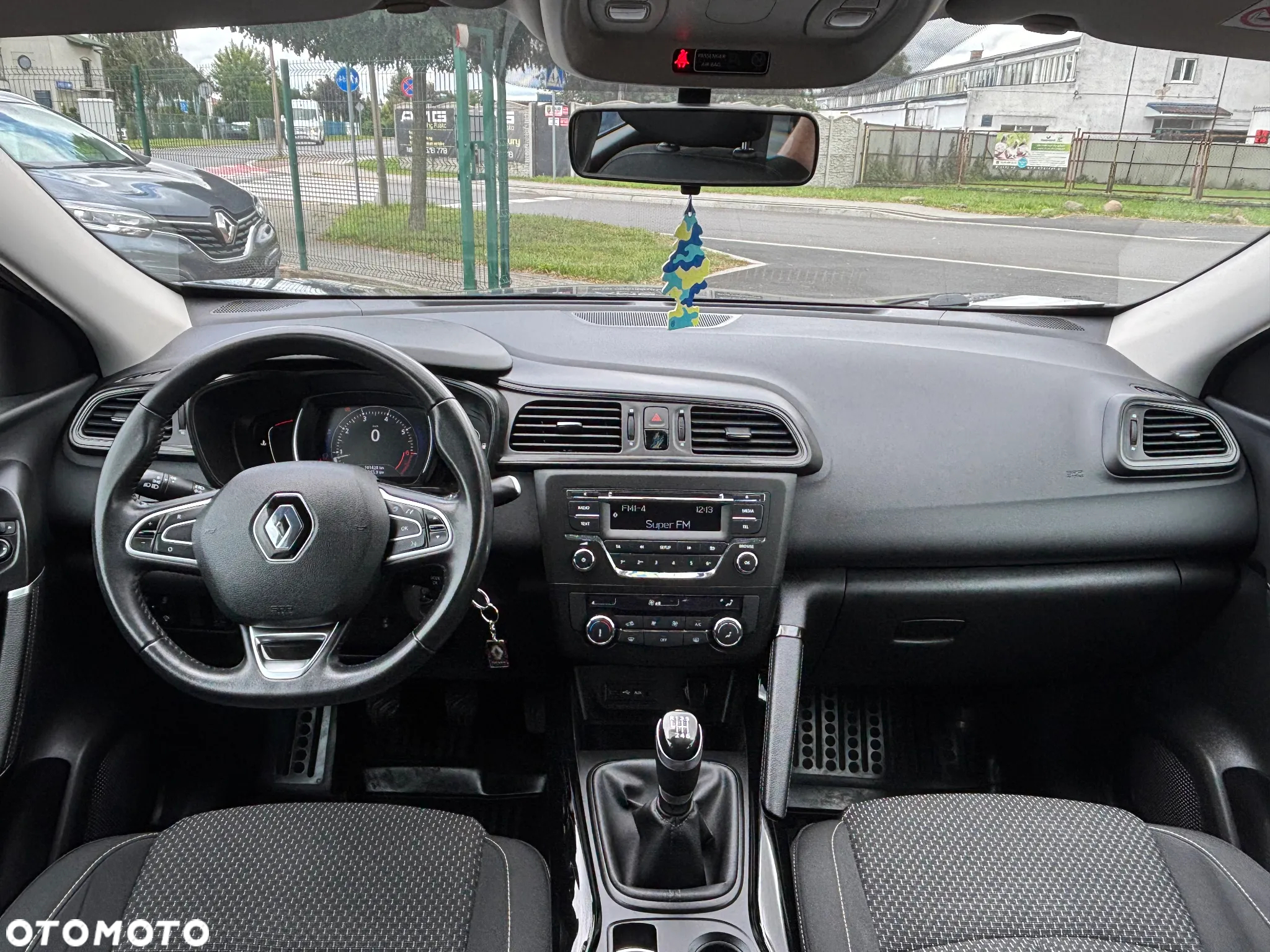 Renault Kadjar 1.2 Energy TCe Adventure - 19