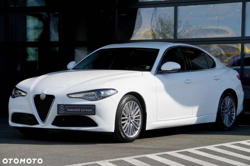 Alfa Romeo Giulia 2.0 Turbo Super - 2