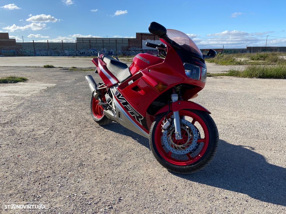 Honda VFR - 5