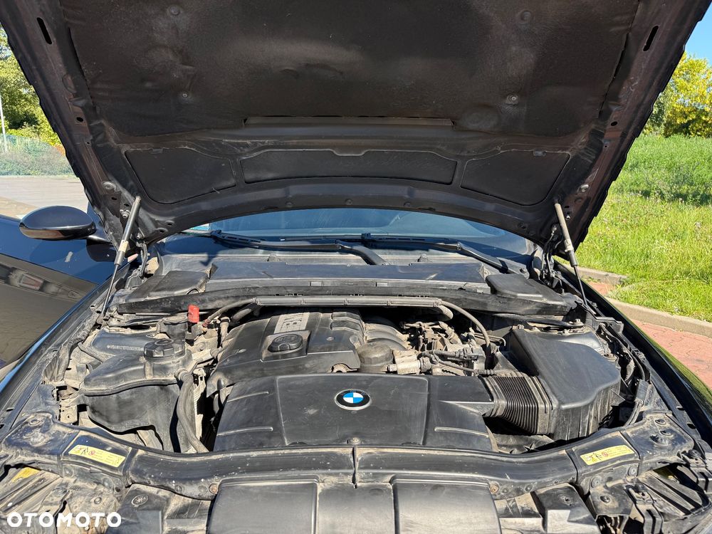 BMW Seria 3 320i - 18