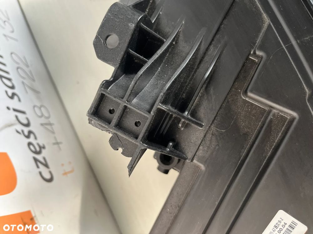 BYD SEAL EV LAMPA PRAWA FULL LED SA3HK-4121020B - 4