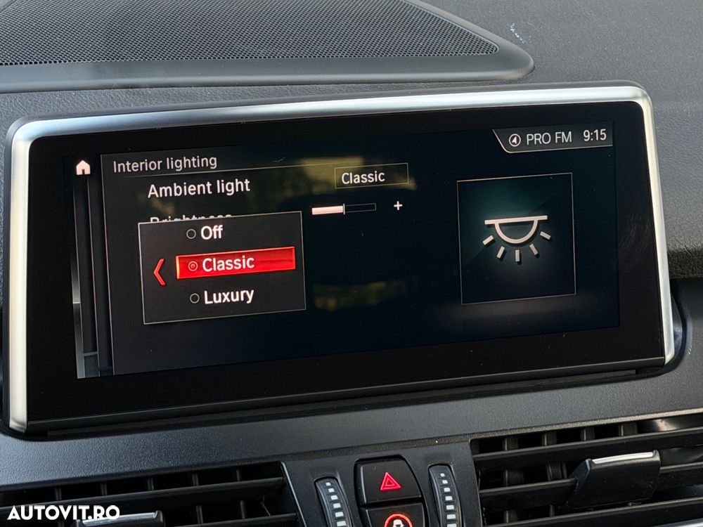 BMW Seria 2 220d Aut. Luxury Line - 33