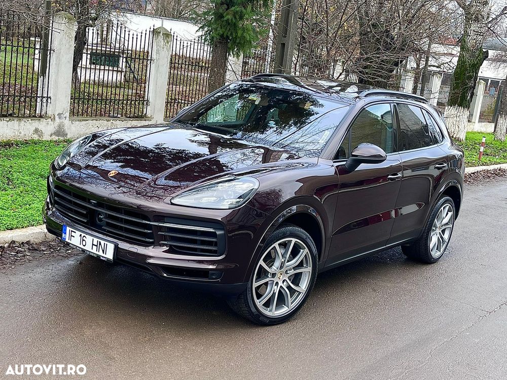 Porsche Cayenne - 6