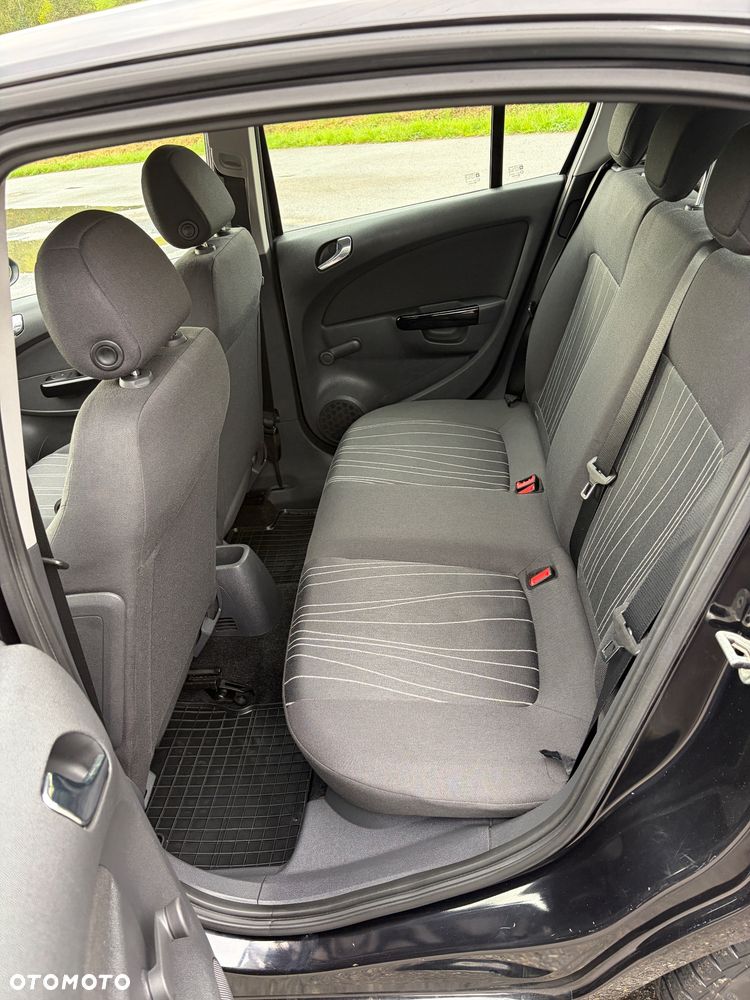 Opel Corsa 1.4 16V Cool - 30