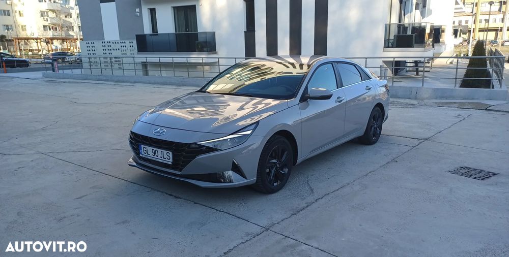 Hyundai Elantra 1.6 l 123 CP 6MT Highway - 7