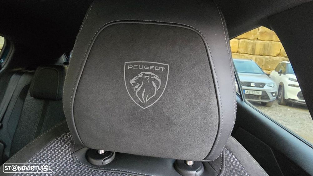 Peugeot 408 1.6 Hybrid GT e-EAT8 - 56