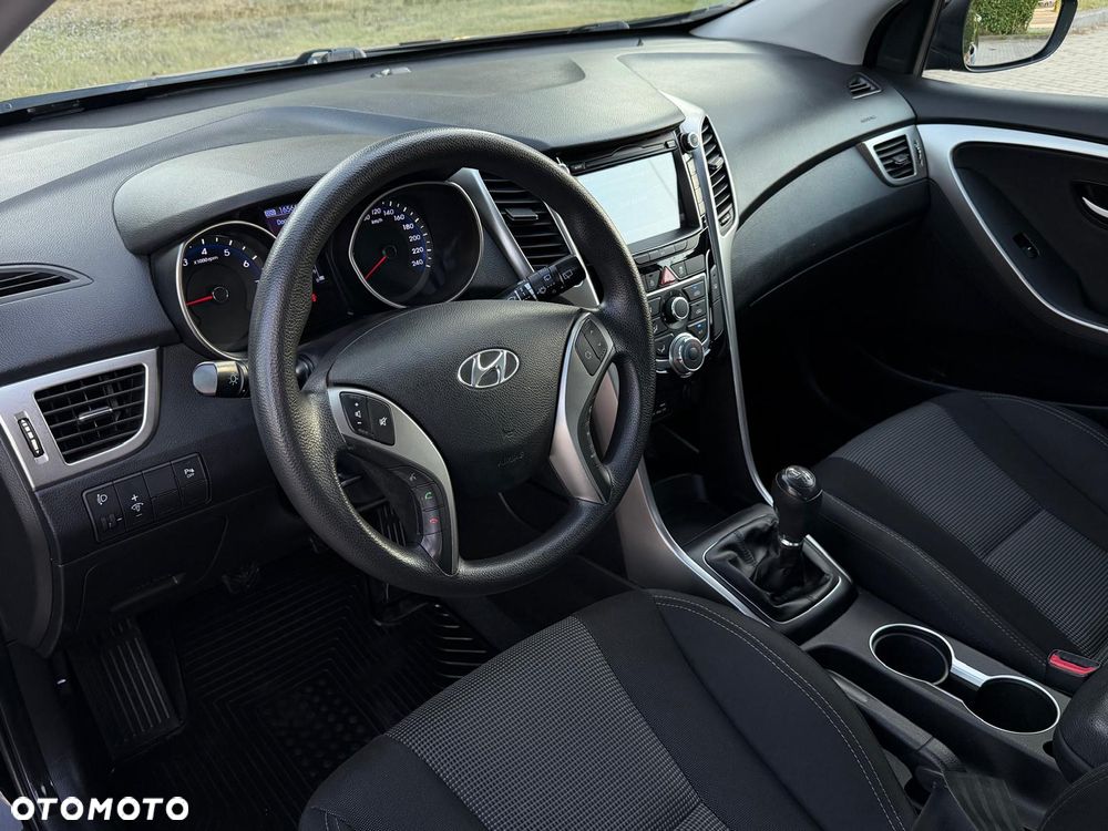 Hyundai i30 1.4 Trend - 30