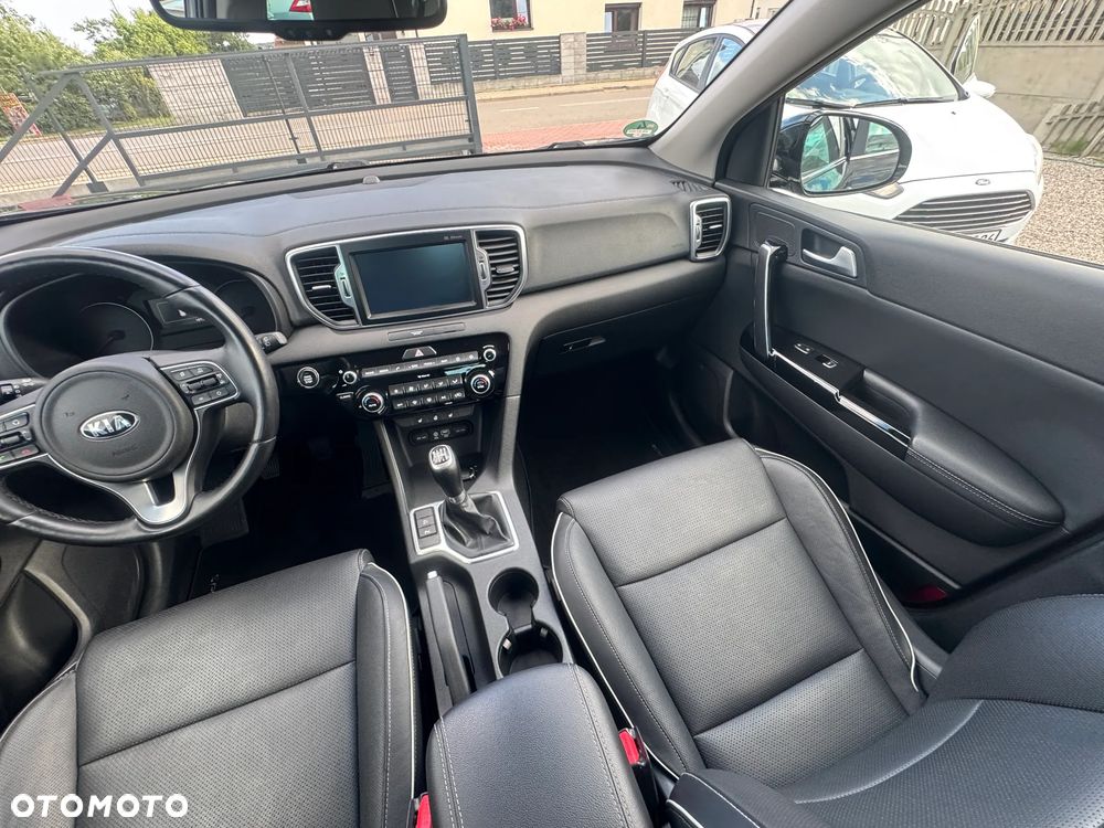 Kia Sportage 1.6 GDI 2WD DREAM-TEAM EDITION - 18