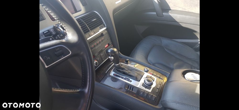 Audi Q7 3.0 TDI Quattro Tiptronic - 8