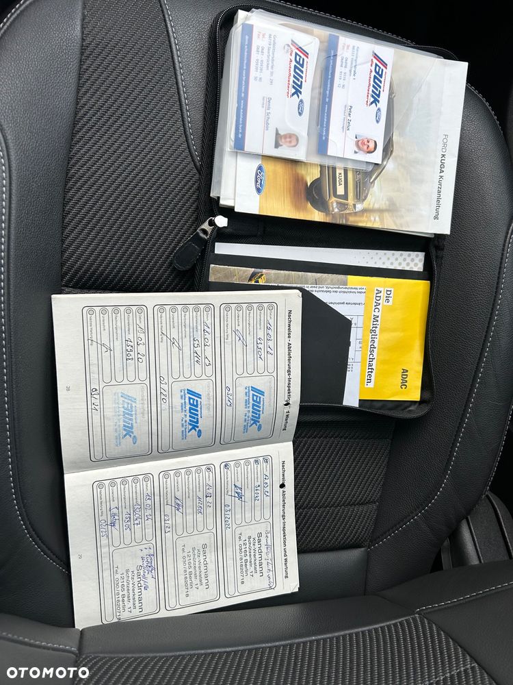 Ford Kuga 2.0 TDCi 2x4 Titanium - 34