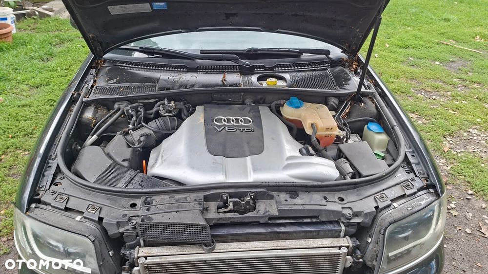 Audi A6 Avant 2.5 TDI - 16
