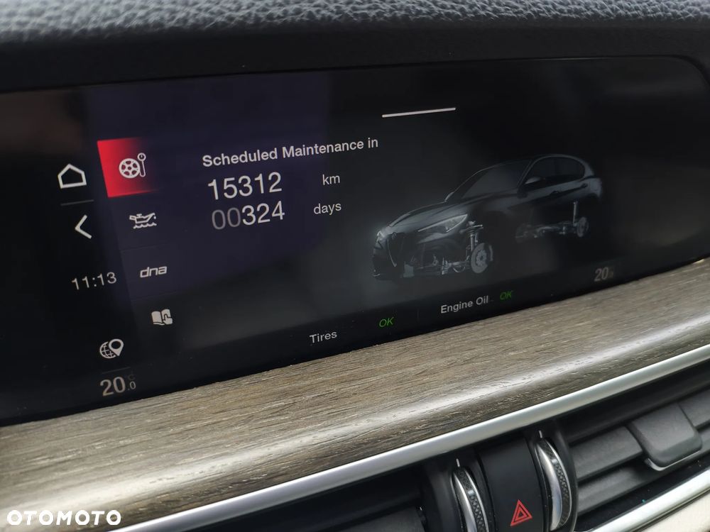 Alfa Romeo Stelvio 2.0 Turbo 16V AT8-Q4 Veloce Ti - 31