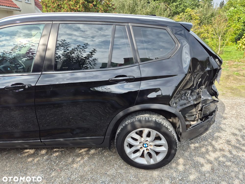 BMW X3 xDrive20d - 16