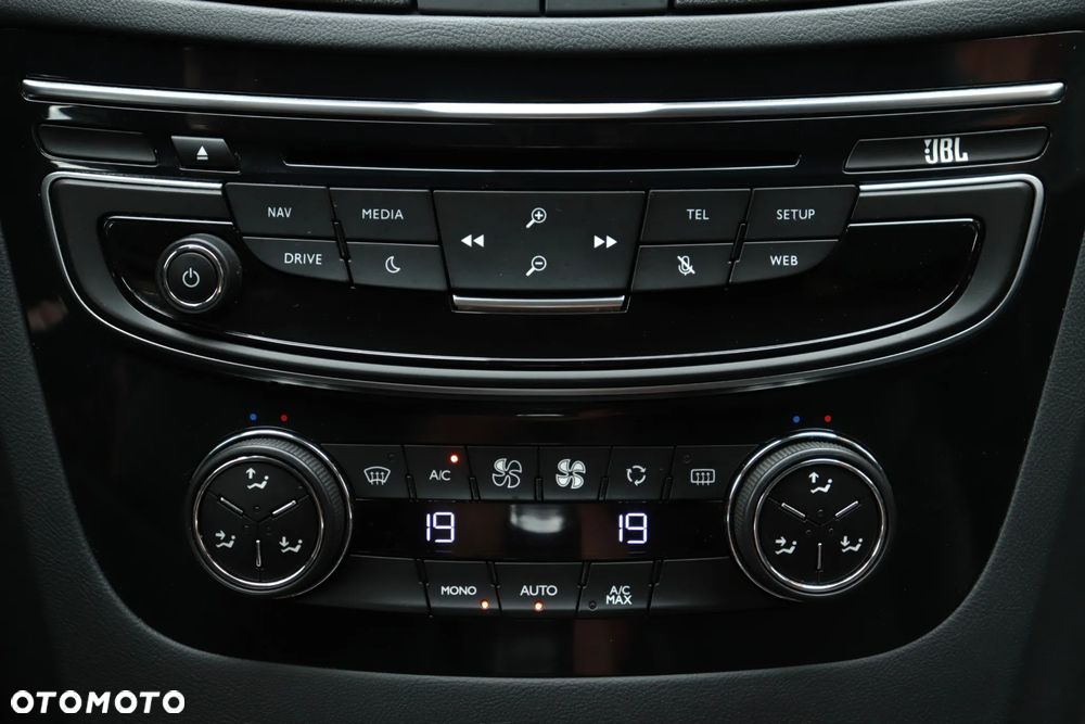 Peugeot 508 BlueHDi 180 EAT6 Stop&Start Allure - 31