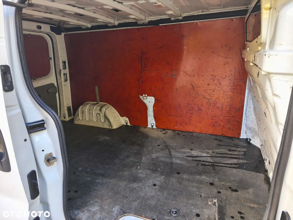 Renault Trafic Long L2H1 2.0dci Klima - 16