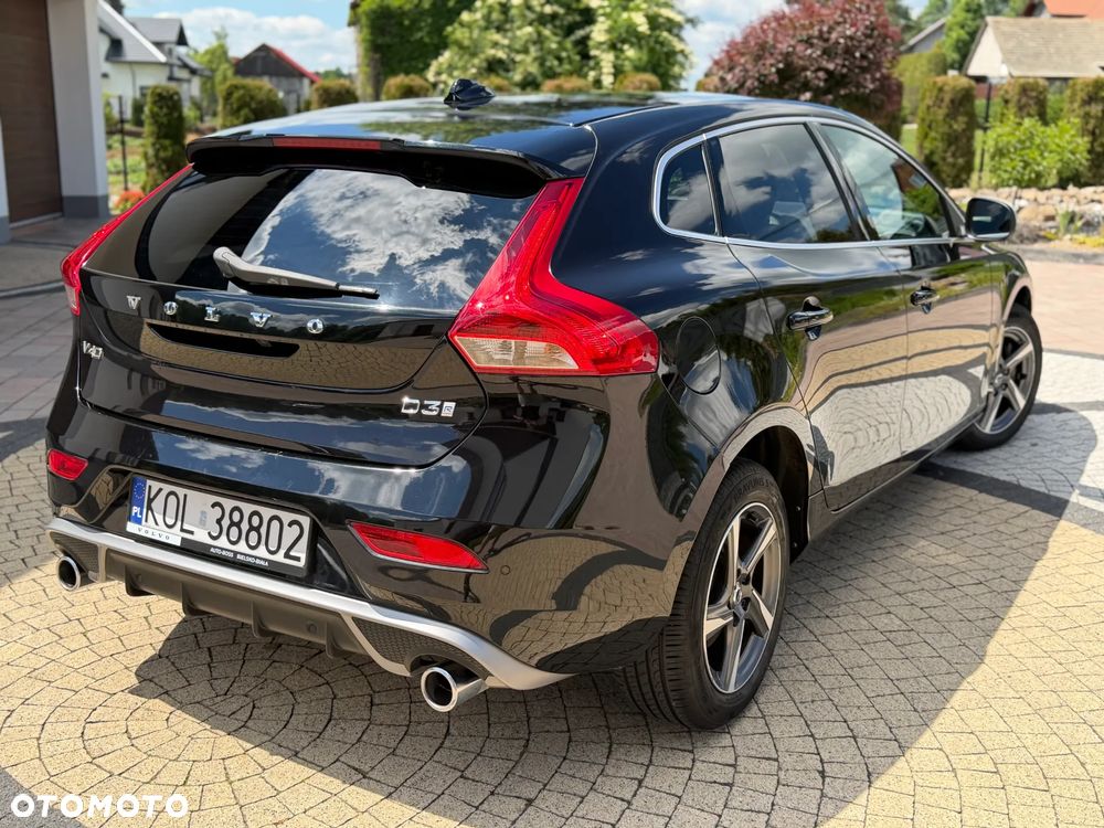 Volvo V40 D3 Drive-E R-Design Momentum - 12