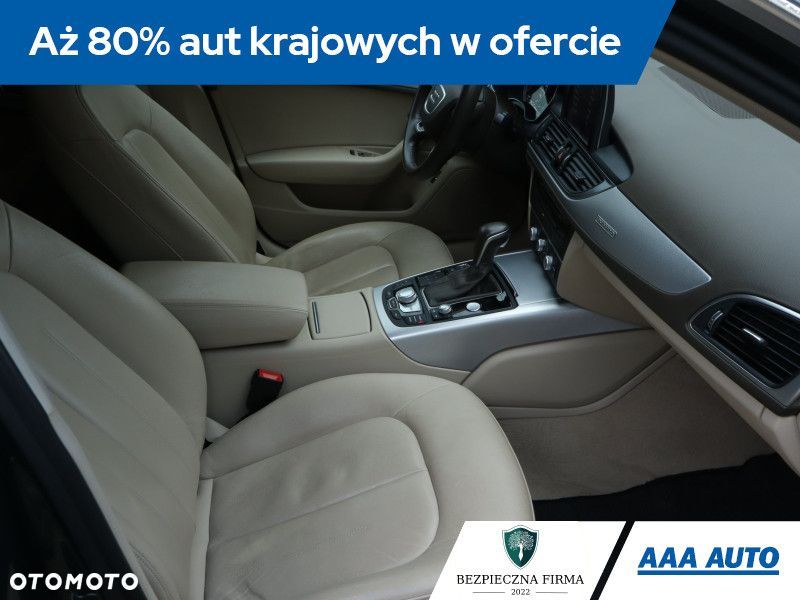 Audi A6 Avant - 11