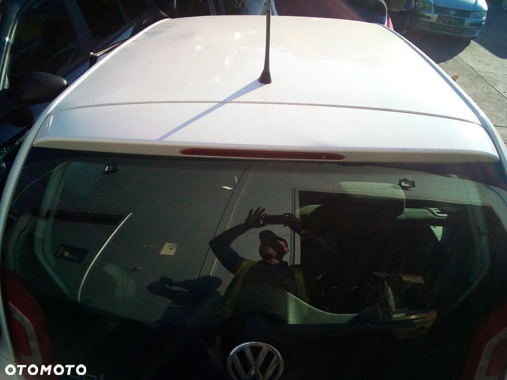 * KLAPA BAGAŻNIKA VOLKSWAGEN UP * - 4