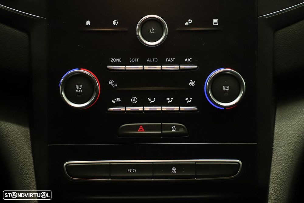 Renault Mégane 1.3 TCe Limited - 11