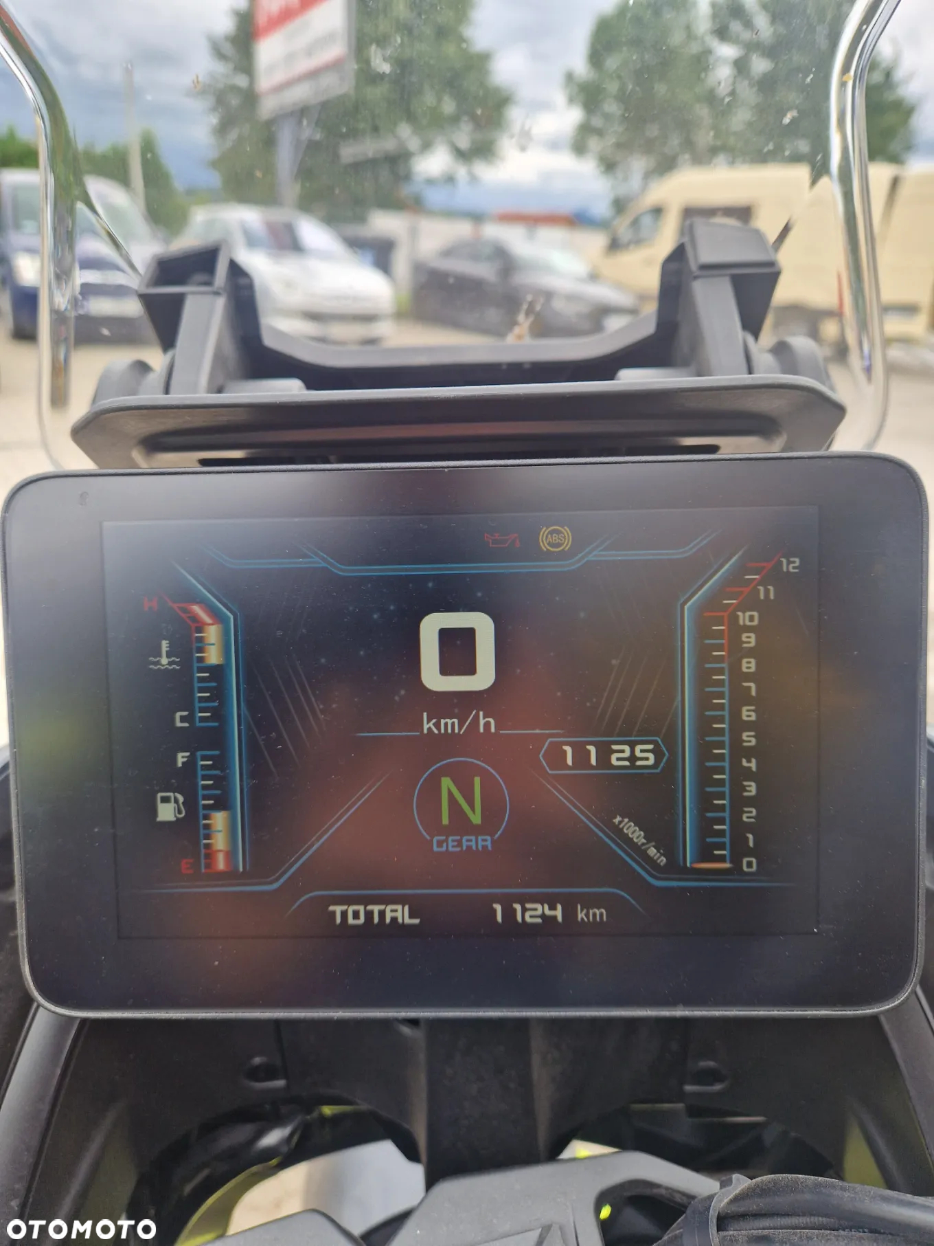 QJMOTOR SVT 650 - 6