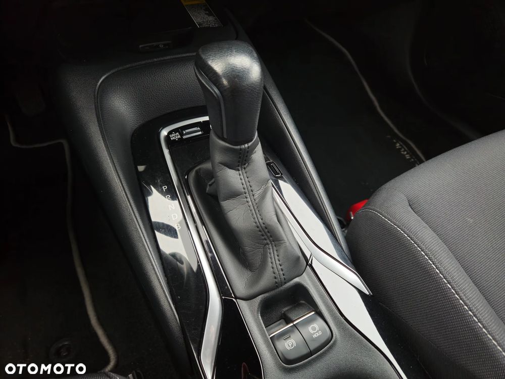 Toyota Corolla 1.8 Business Edition - 21