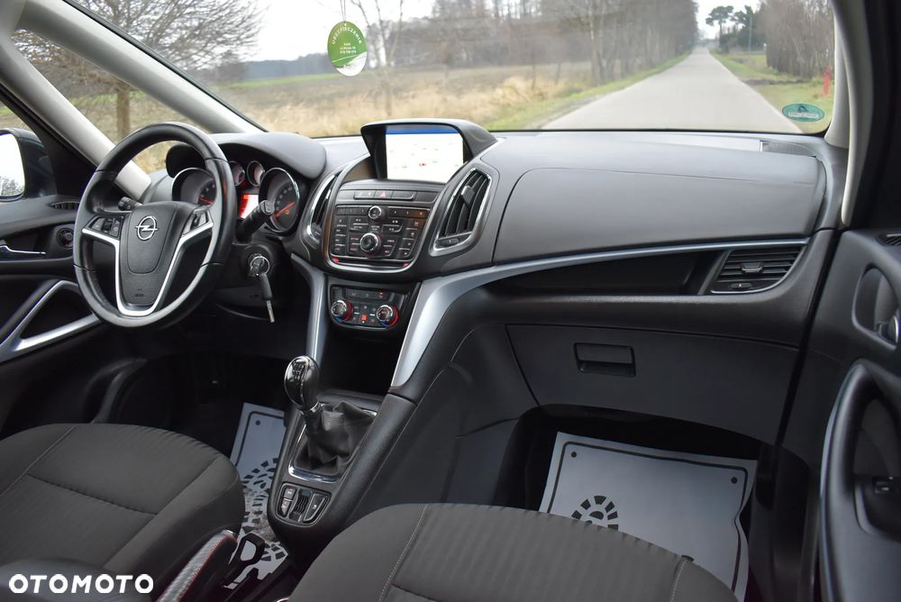 Opel Zafira 1.4 T Cosmo EU6 - 23