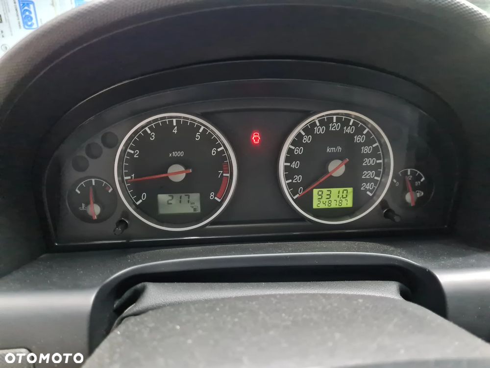Ford Mondeo 1.8 Ghia X - 13