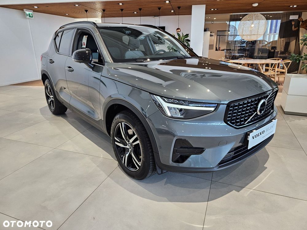 Volvo XC 40 - 4