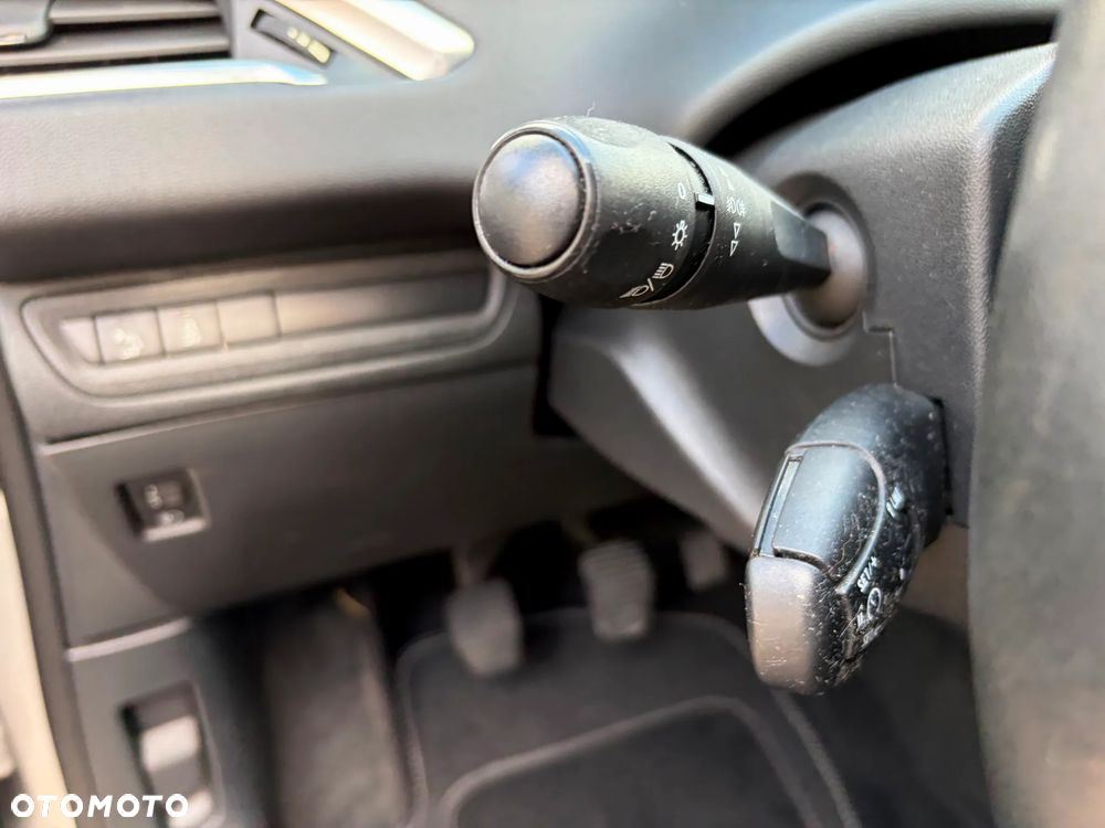 Peugeot 208 1.4 HDi Active Pack - 18