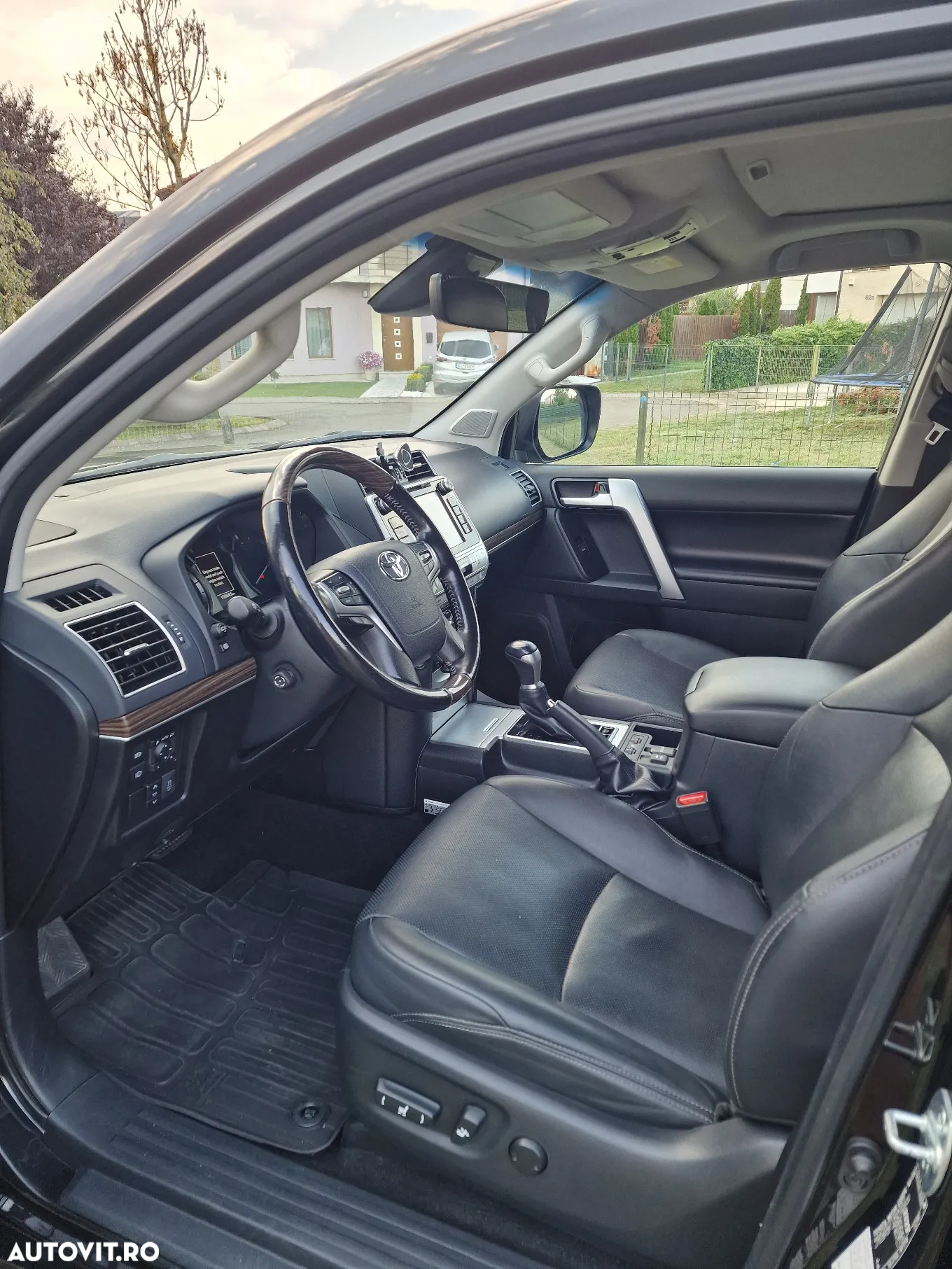 Toyota Land Cruiser 2.8l Turbo D-4D A/T AVS Luxury - 5