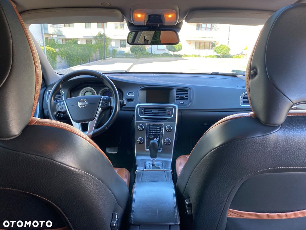 Volvo V60 - 16