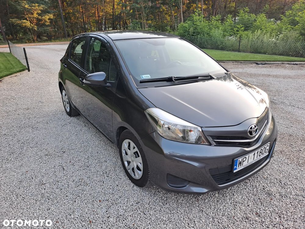 Toyota Yaris 1.4 D-4D Active - 3