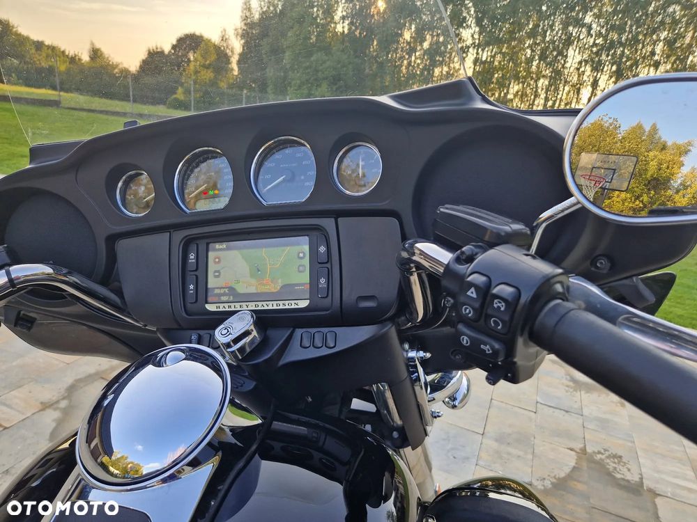 Harley-Davidson FLHTCU Ultra - 14