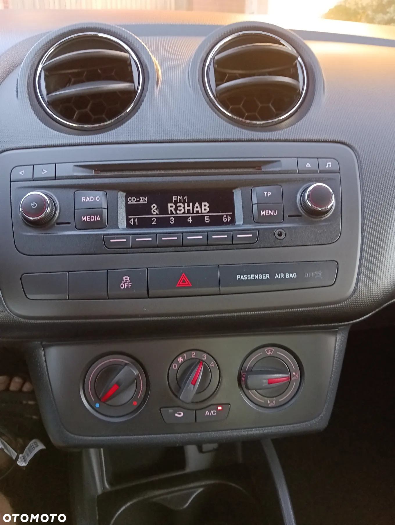 Seat Ibiza SC 1.4 16V SUN - 31