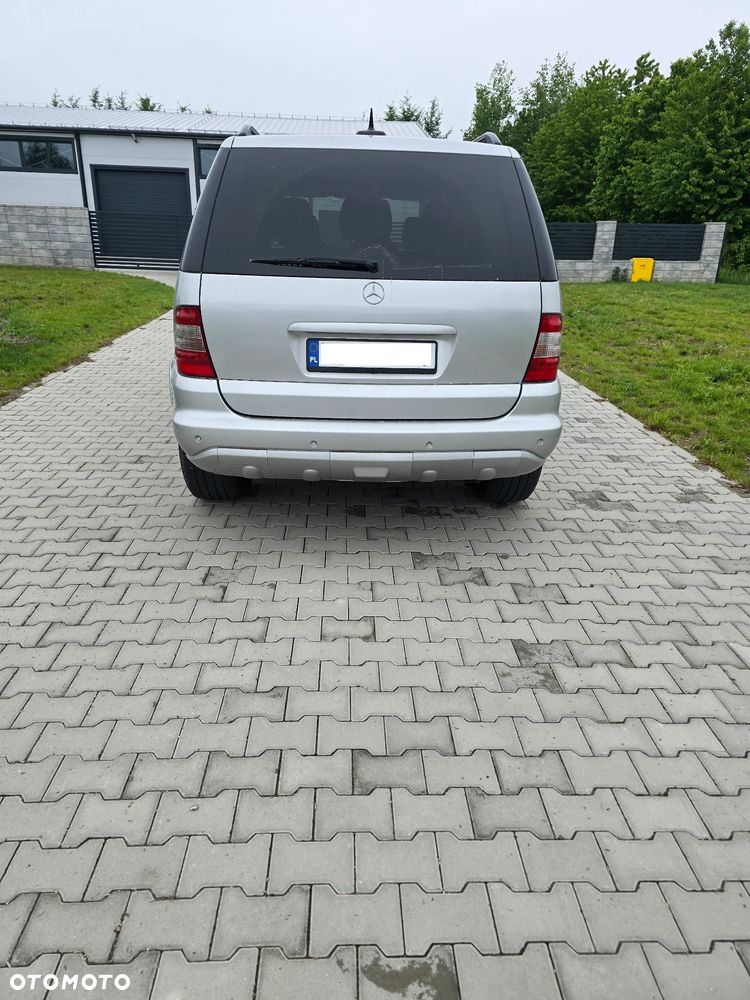 Mercedes-Benz ML - 4