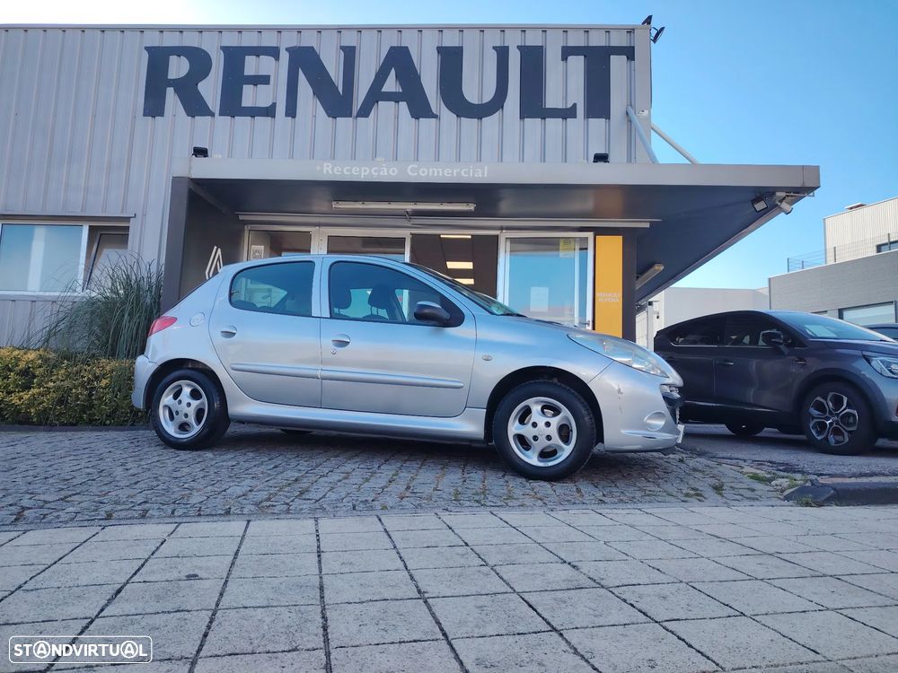Peugeot 206+ 1.1 Trendy - 12