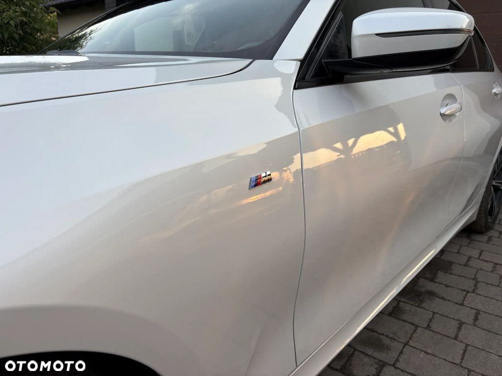 BMW Seria 3 318i M Sport - 19