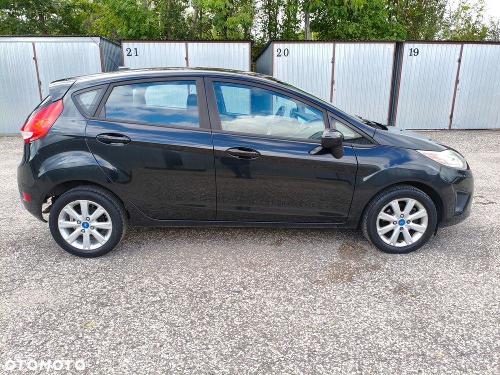 Ford Fiesta - 14
