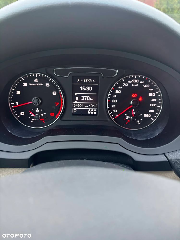 Audi Q3 1.4 TFSI S tronic - 8