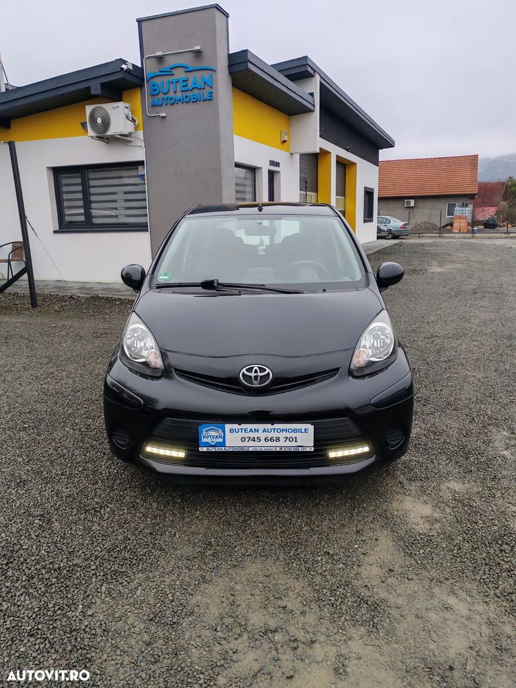 Toyota Aygo 1.0 Aut Luna - 2