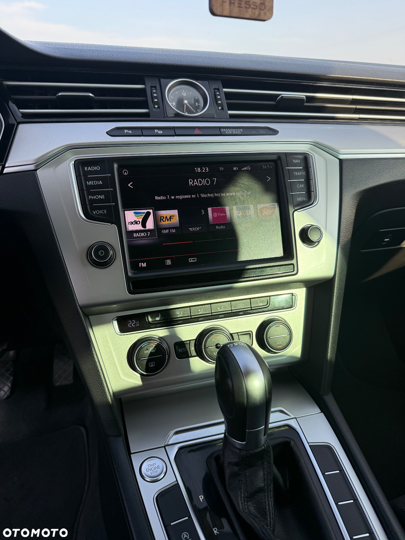 Volkswagen Passat 2.0 TDI EVO Essence DSG - 13
