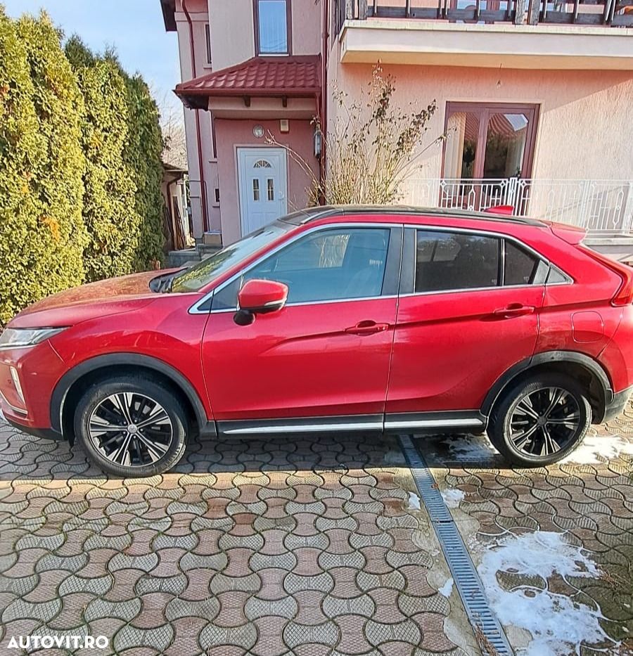 Mitsubishi Eclipse-Cross 1.5-litre 16-valve DOHC MIVEC Intense Aut. - 2