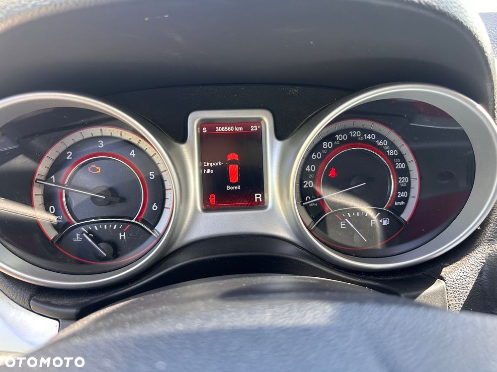 Fiat Freemont 2.0 Multijet Black Code AWD - 23