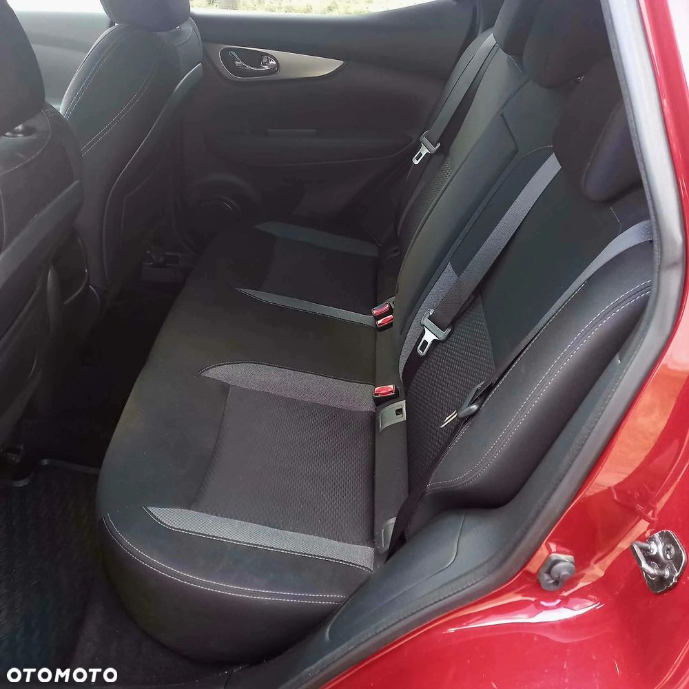 Nissan Qashqai 1.3 DIG-T N-Connecta - 9