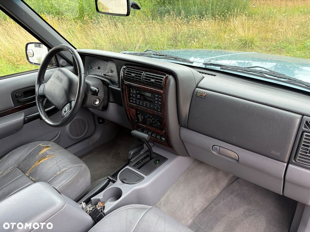 Jeep Cherokee 4.0 Limited - 11