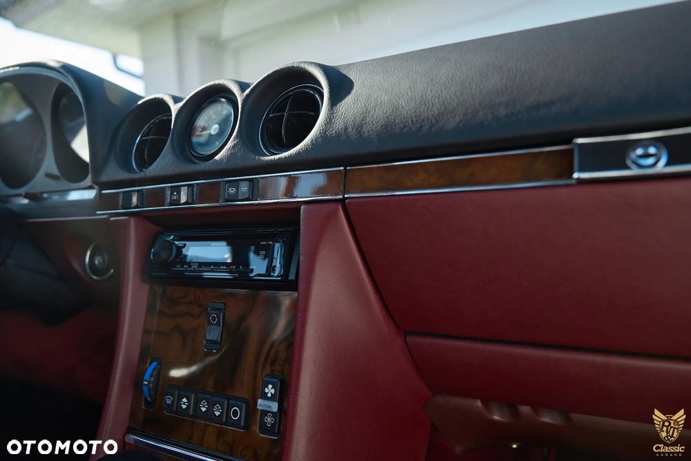 Mercedes-Benz SL - 23